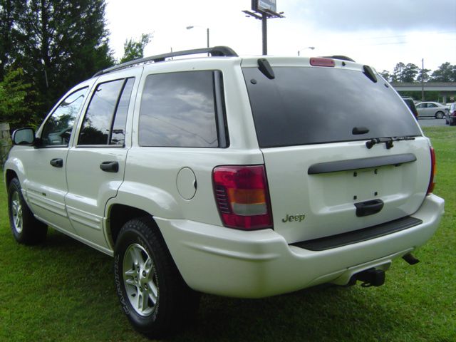 Jeep Grand Cherokee 2004 photo 18