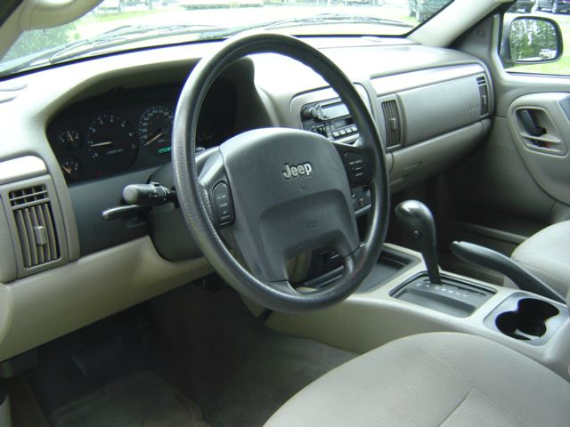 Jeep Grand Cherokee 2004 photo 9