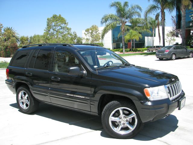 Jeep Grand Cherokee 2004 photo 4