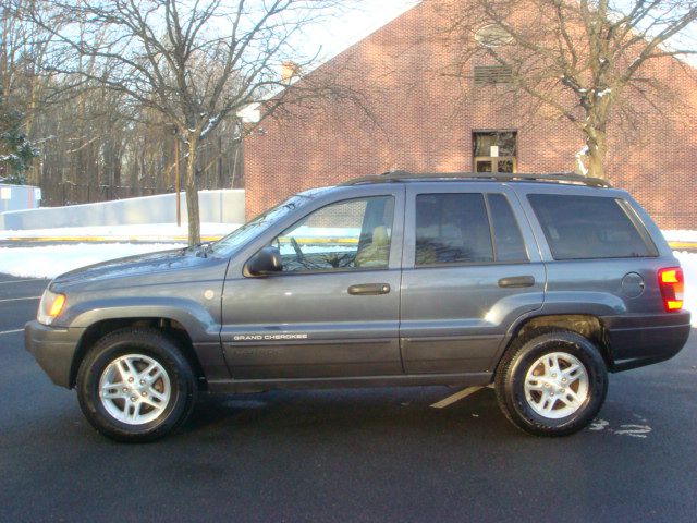 Jeep Grand Cherokee 2004 photo 3