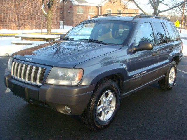 Jeep Grand Cherokee 2004 photo 4