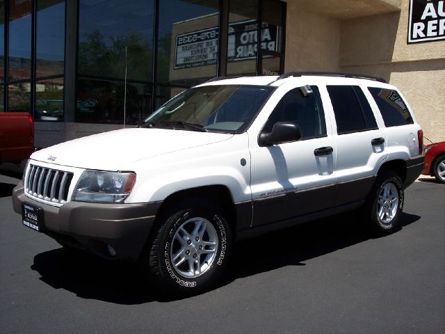 Jeep Grand Cherokee Base W/nav.sys SUV