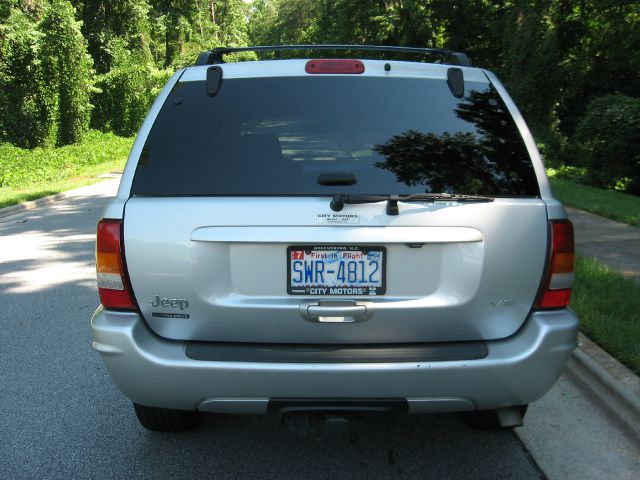 Jeep Grand Cherokee 2004 photo 3