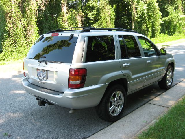 Jeep Grand Cherokee 2004 photo 4