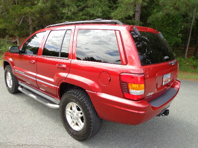 Jeep Grand Cherokee 2004 photo 1