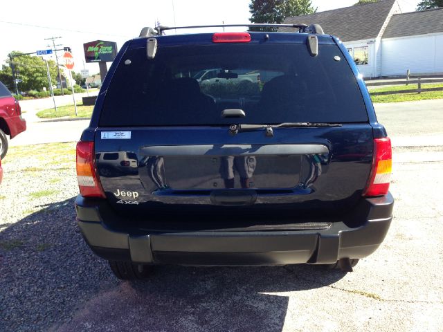 Jeep Grand Cherokee 2004 photo 2