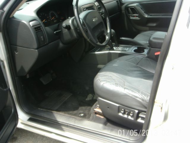 Jeep Grand Cherokee 2004 photo 2