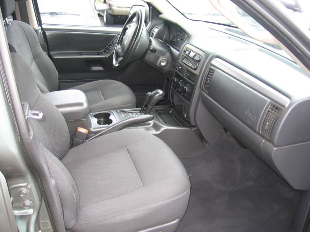 Jeep Grand Cherokee 2004 photo 4