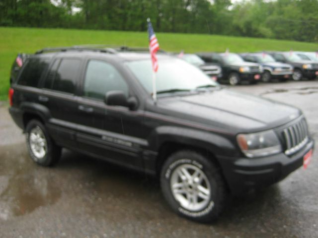 Jeep Grand Cherokee 2004 photo 2