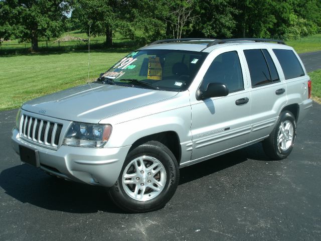 Jeep Grand Cherokee 2004 photo 4