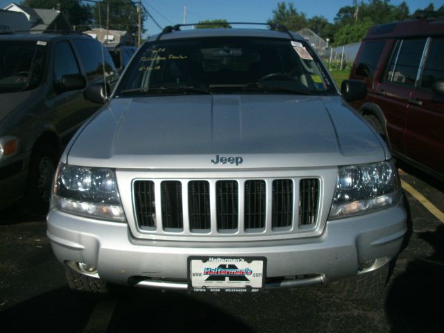 Jeep Grand Cherokee 2004 photo 1