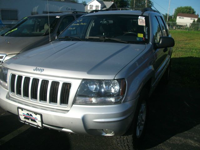 Jeep Grand Cherokee 2004 photo 2