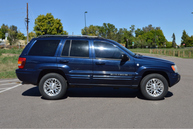 Jeep Grand Cherokee 2004 photo 2