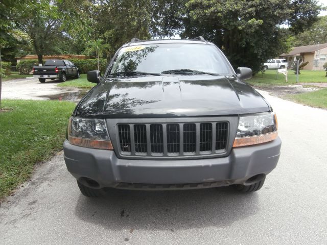 Jeep Grand Cherokee 2004 photo 2