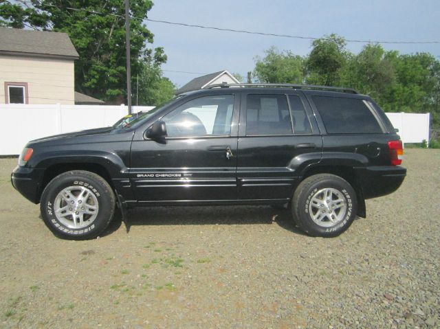 Jeep Grand Cherokee 2004 photo 2