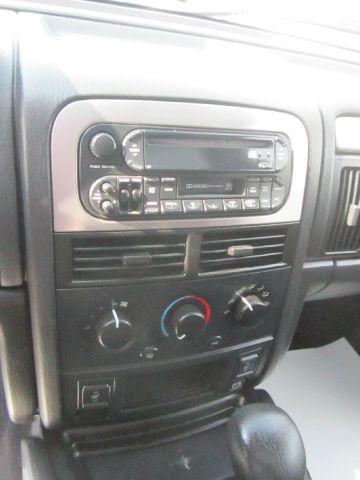 Jeep Grand Cherokee 2004 photo 5