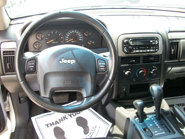 Jeep Grand Cherokee 2004 photo 5