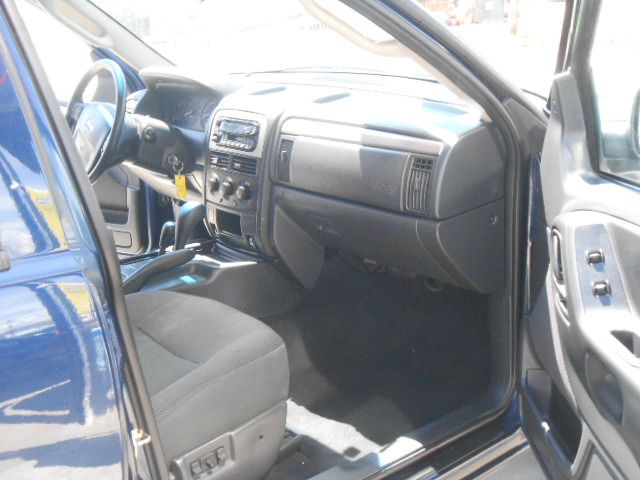 Jeep Grand Cherokee 2004 photo 9