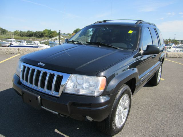 Jeep Grand Cherokee 2004 photo 4