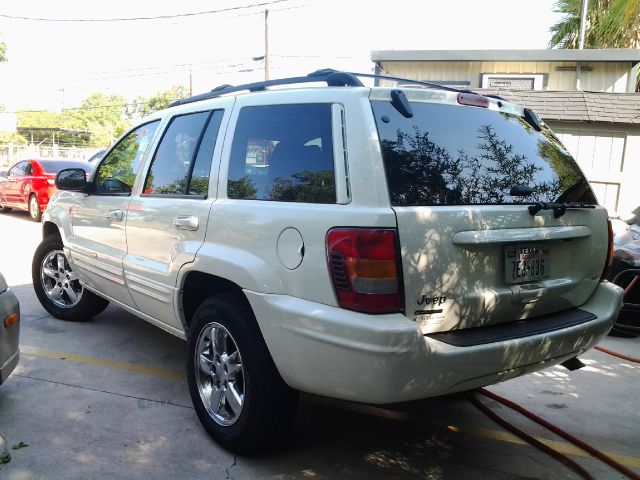 Jeep Grand Cherokee 2004 photo 4