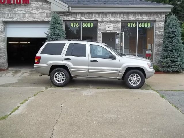 Jeep Grand Cherokee 2004 photo 1