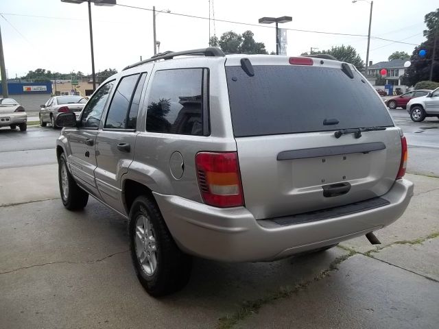 Jeep Grand Cherokee 2004 photo 4