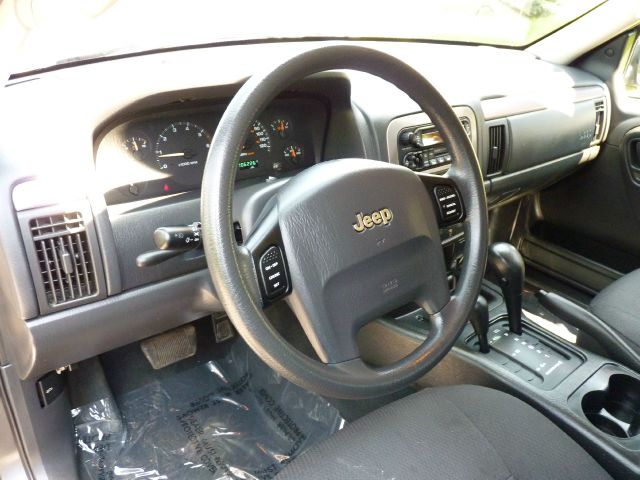 Jeep Grand Cherokee 2004 photo 18