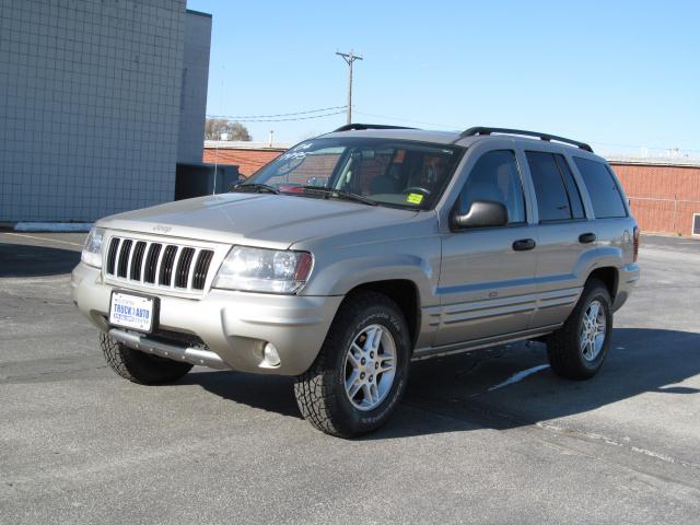 Jeep Grand Cherokee 2004 photo 1