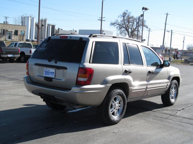 Jeep Grand Cherokee 2004 photo 4