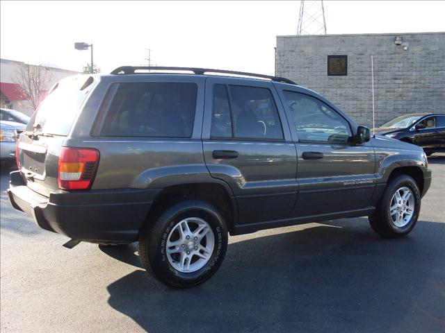 Jeep Grand Cherokee 2004 photo 2