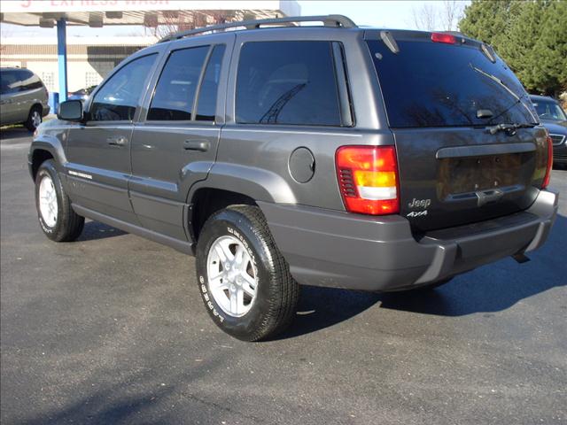 Jeep Grand Cherokee 2004 photo 4