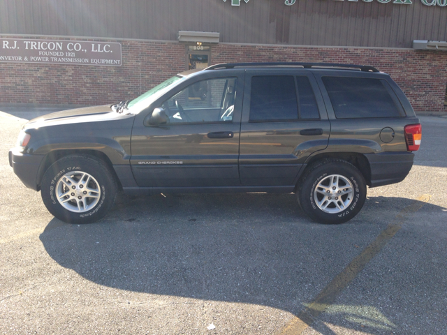 Jeep Grand Cherokee 2004 photo 2