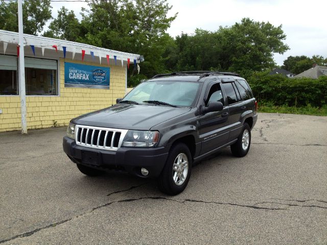 Jeep Grand Cherokee 2004 photo 1