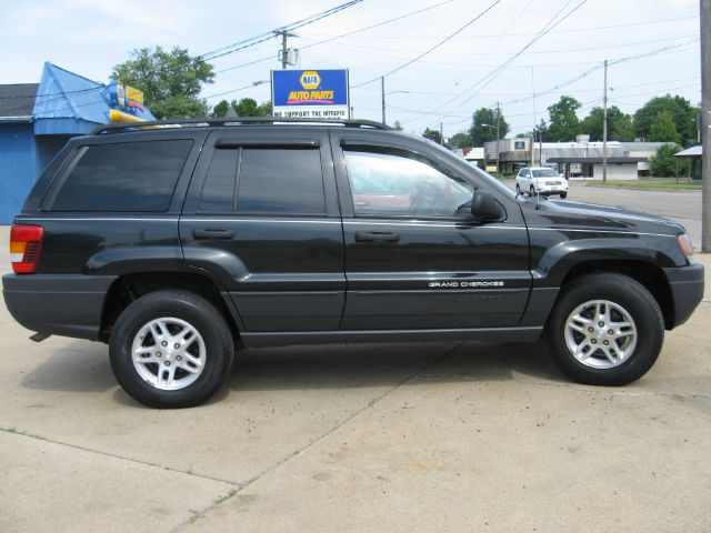 Jeep Grand Cherokee 2004 photo 3