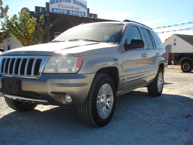 Jeep Grand Cherokee 2004 photo 2