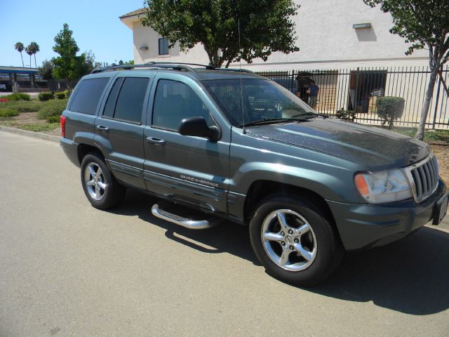 Jeep Grand Cherokee 2004 photo 2