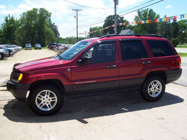 Jeep Grand Cherokee 2004 photo 2