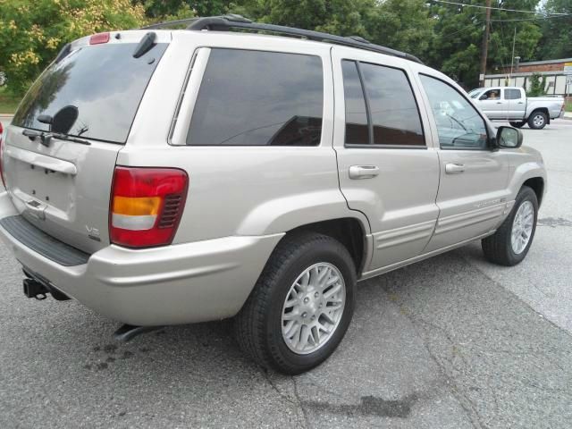 Jeep Grand Cherokee 2004 photo 2