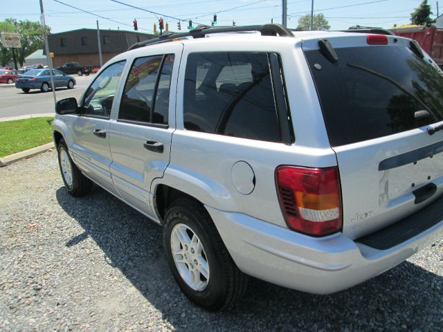 Jeep Grand Cherokee 2004 photo 3