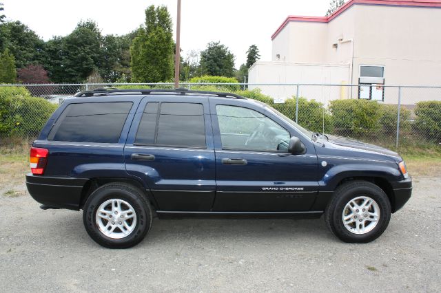 Jeep Grand Cherokee 2004 photo 3