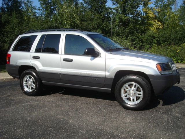 Jeep Grand Cherokee 2004 photo 3