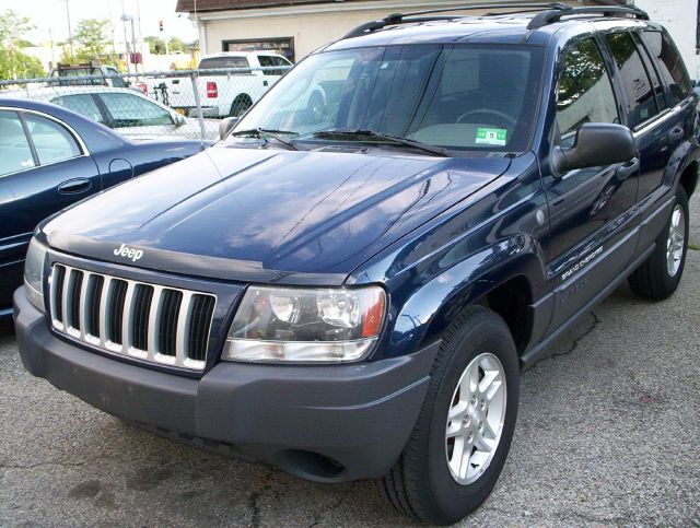 Jeep Grand Cherokee 2004 photo 2