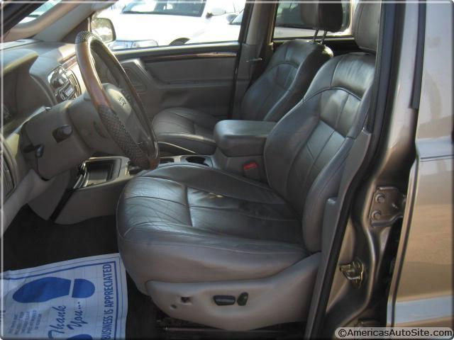 Jeep Grand Cherokee 2004 photo 3