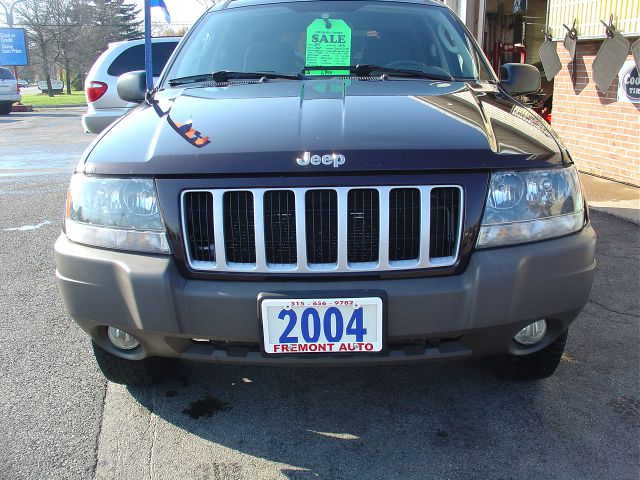 Jeep Grand Cherokee 2004 photo 2