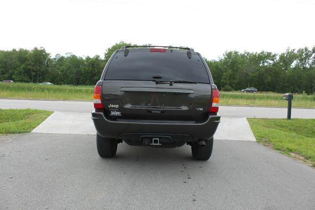 Jeep Grand Cherokee 2004 photo 1