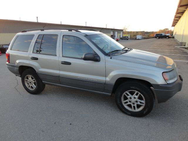 Jeep Grand Cherokee 2004 photo 4