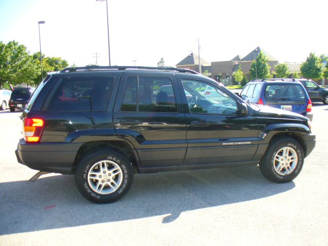 Jeep Grand Cherokee 2004 photo 1