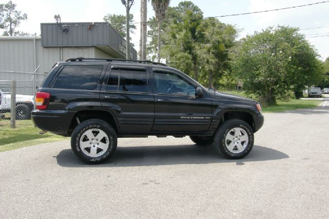 Jeep Grand Cherokee 2004 photo 2