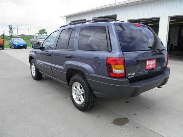 Jeep Grand Cherokee 2004 photo 11