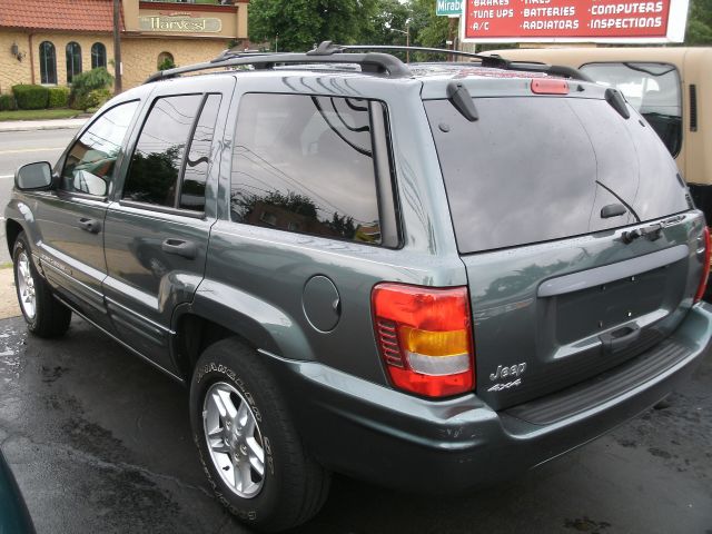 Jeep Grand Cherokee 2004 photo 3